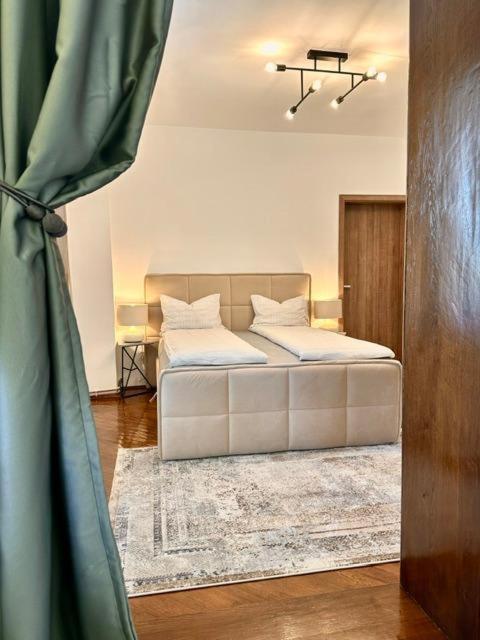 House Pica Apartment Cluj-Napoca Luaran gambar
